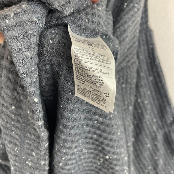 Old Navy Long Sleeve Thermal Top XS NWT Womens - Picture 3 of 8